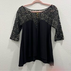 Catherine Malandrino Elegant Black Silk and  Pullover Lace Women's Top Size 6